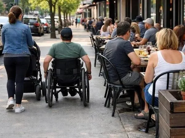 Preserve our pedestrian space for walking Please sign the petition