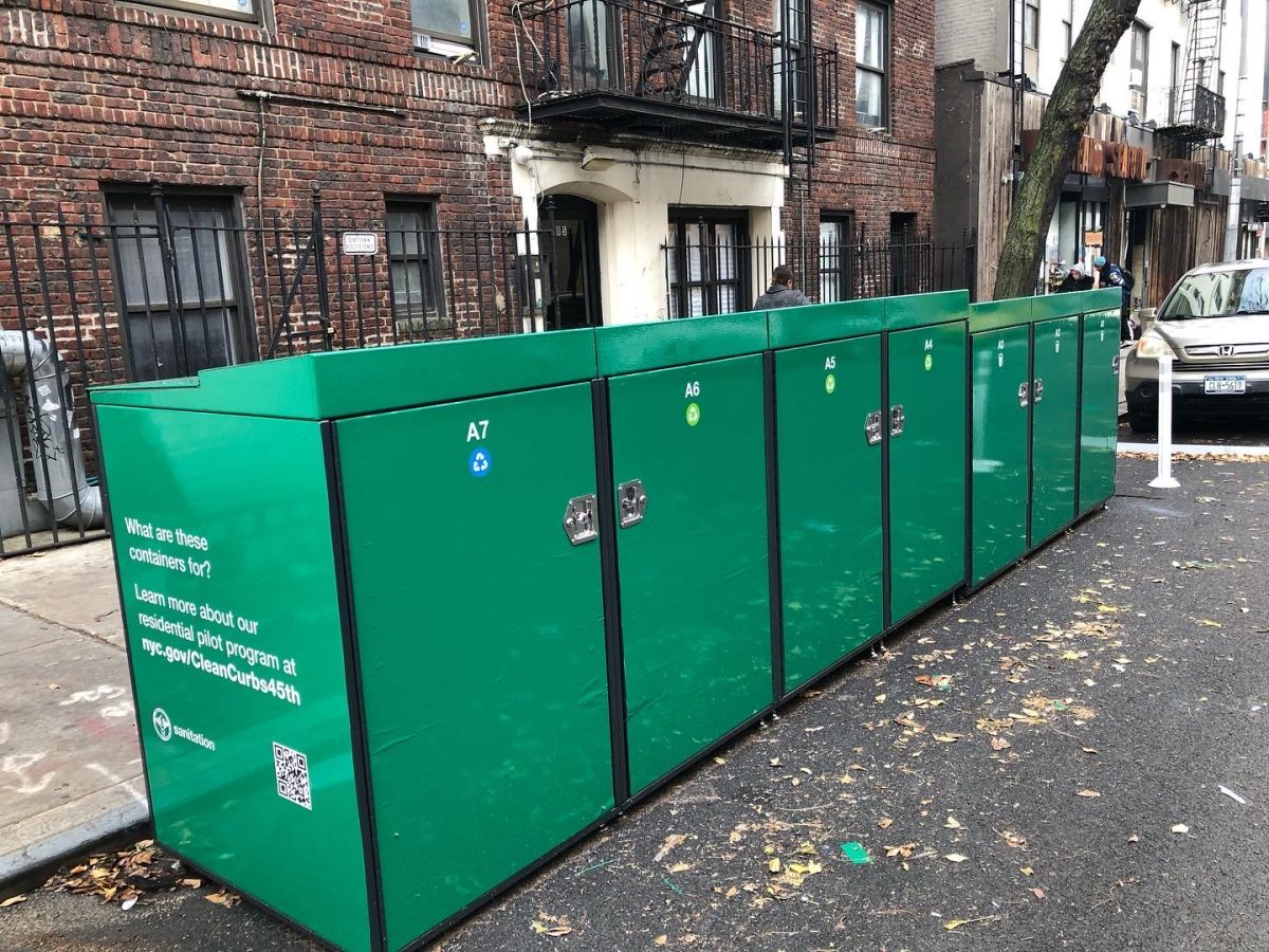 W 45th Street pilot shows how to clear sidewalks of garbage in New York ...